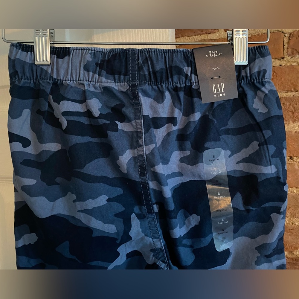 Gap Boys Camo Jogger Pants - New With Tags - Picture 3 of 6
